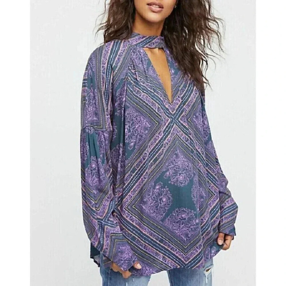 Free People Top Walking Womens Small On A Dream Relaxed Chocker Cut Out OB618347 - Picture 1 of 16